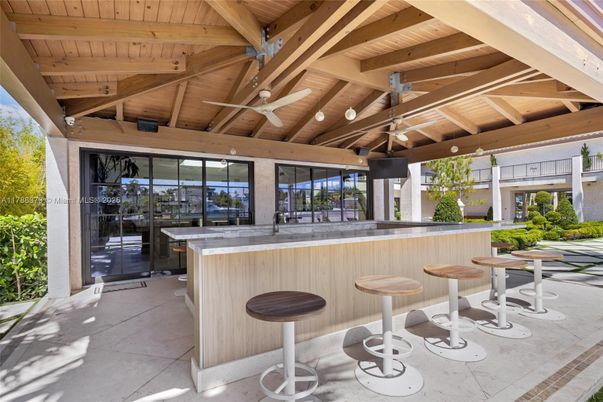 Exterior, Wooden Beams