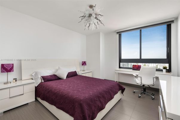 Bedroom, Home Office, Interior