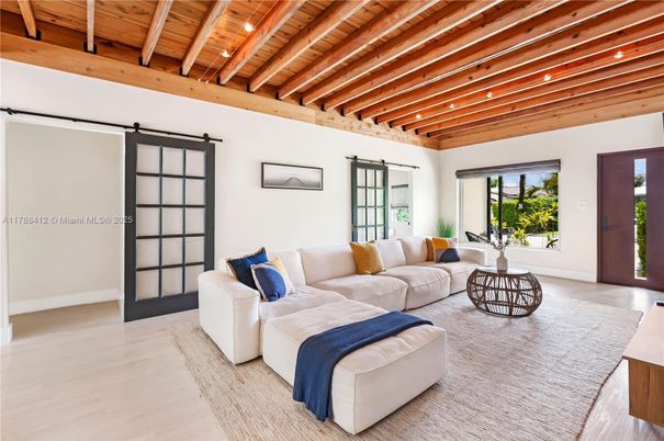 Interior, Living room, Recessed Lighting, Wooden Beams, Wooden Ceilings, Wood Texture Flooring