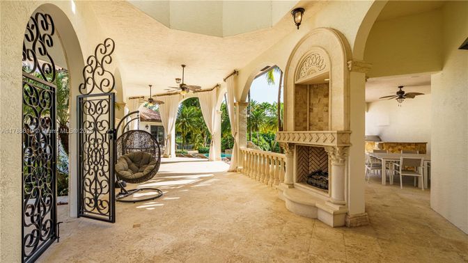 Exterior, Fireplace