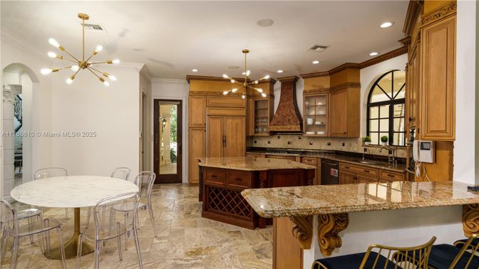 Interior, Kitchen, Pendant Lights, Recessed Lighting