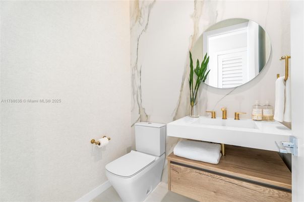 Bathroom, Interior