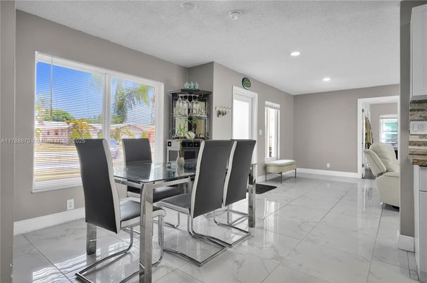 Dining room, Interior, Marble, Recessed Lighting