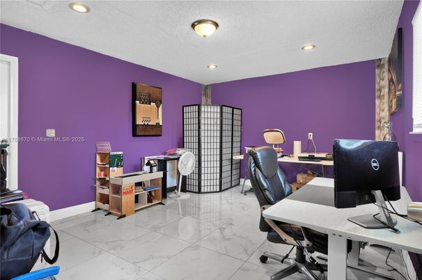 Home Office, Interior, Marble, Recessed Lighting