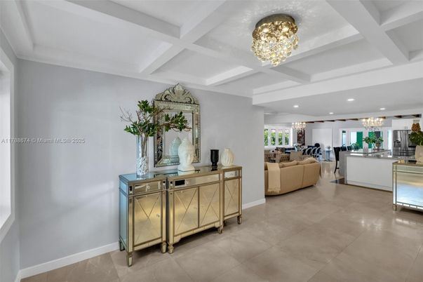 Chandelier, Interior, Kitchen, Living room, Recessed Lighting