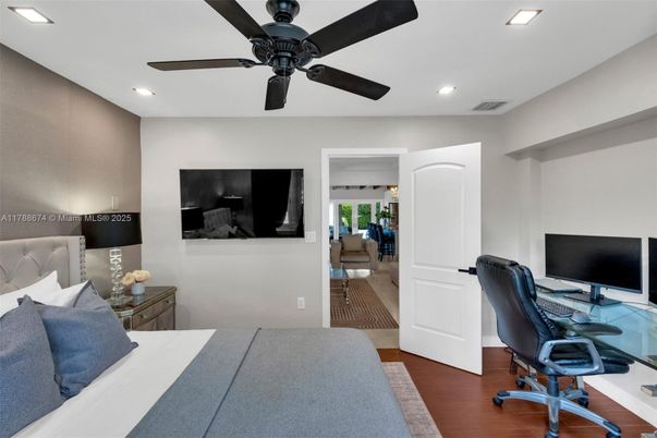 Bedroom, Home Office, Interior, Recessed Lighting, Wood Texture Flooring