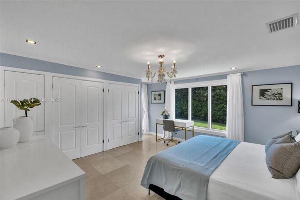 Bedroom, Chandelier, Interior, Recessed Lighting