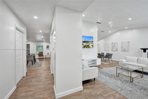 Dining room, Interior, Living room, Recessed Lighting, Wood Texture Flooring