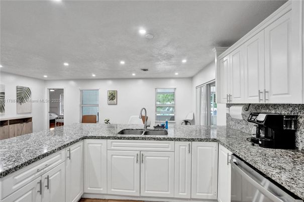 Interior, Kitchen, Recessed Lighting