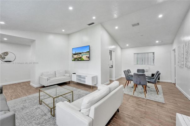 Dining room, Interior, Living room, Recessed Lighting, Wood Texture Flooring