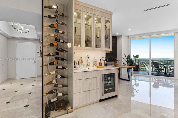 Interior, Recessed Lighting, Wine Storage