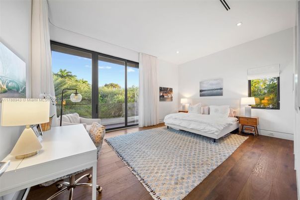 Bedroom, Home Office, Interior, Recessed Lighting, Wood Texture Flooring