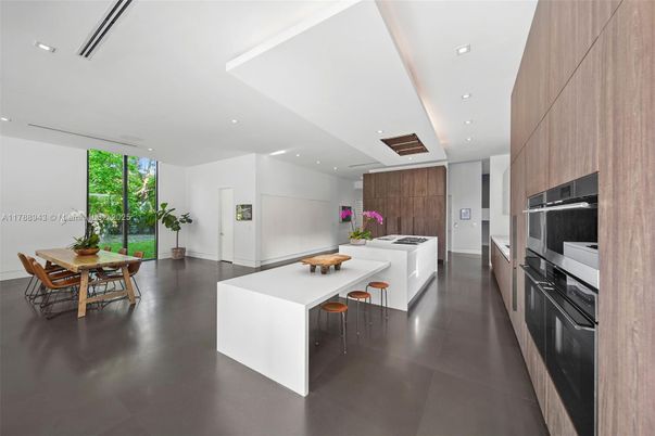Dining room, Interior, Kitchen, Recessed Lighting