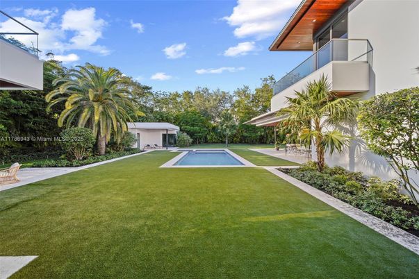 Backyard, Exterior, Pool