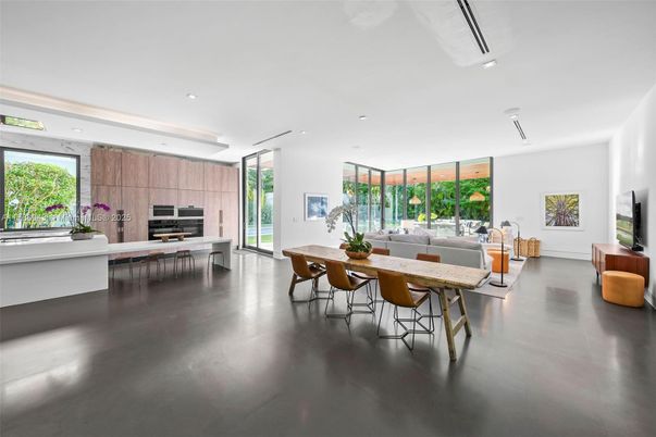 Dining room, Interior, Kitchen, Living room, Recessed Lighting, Stainless Steel Appliances
