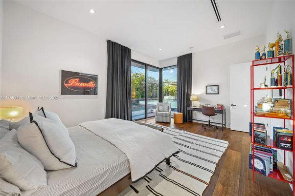 Bedroom, Home Office, Interior, Recessed Lighting, Wood Texture Flooring