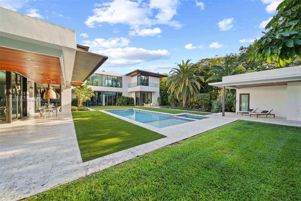Backyard, Exterior, Pool