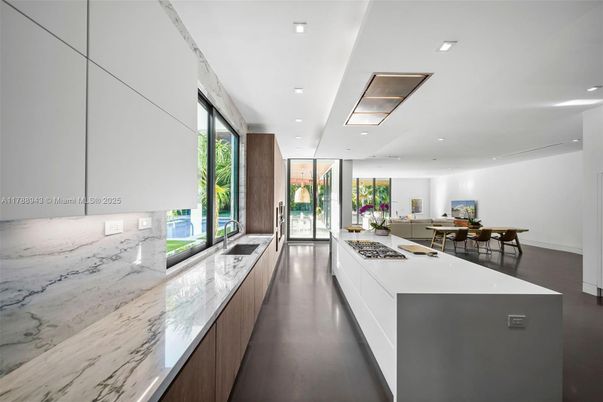 Interior, Kitchen, Marble Walls, Recessed Lighting