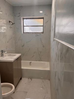 Bathroom, Interior, Marble, Marble Walls, Recessed Lighting