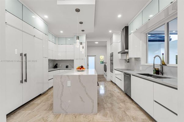 Interior, Kitchen, Pendant Lights, Recessed Lighting, Stainless Steel Appliances