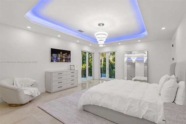 Bedroom, Interior, Pendant Lights, Recessed Lighting