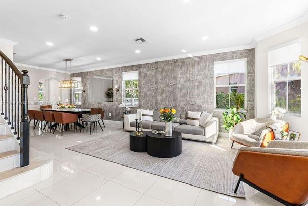 Dining room, Interior, Living room, Pendant Lights, Recessed Lighting