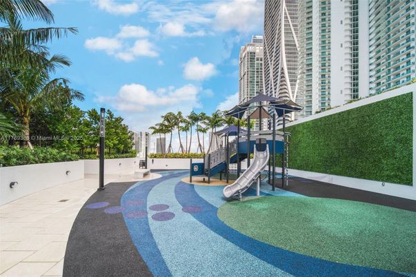 Backyard, Exterior, Playground