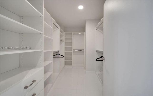 Interior, Recessed Lighting, Walk-in Closets