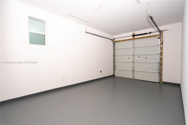 Garage, Interior