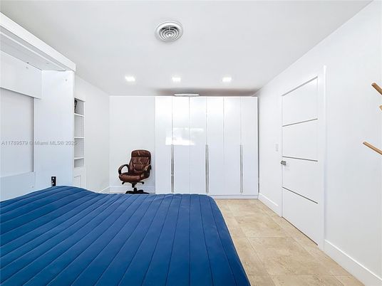 Interior, Recessed Lighting