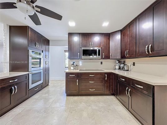 Interior, Kitchen, Recessed Lighting