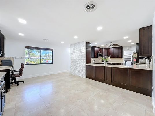 Home Office, Interior, Kitchen, Recessed Lighting