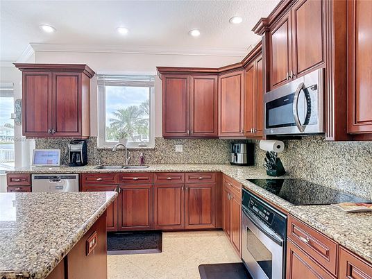 Interior, Kitchen, Recessed Lighting