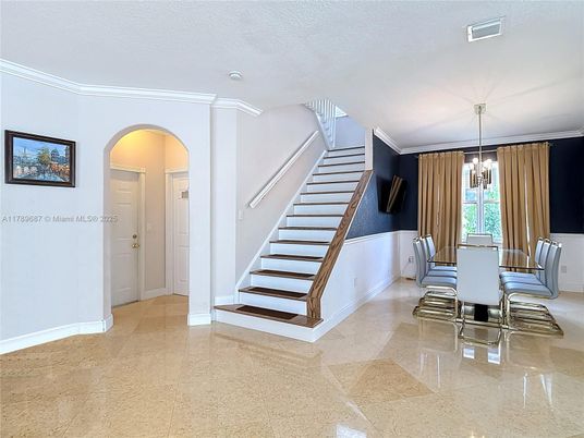 Chandelier, Dining room, Interior