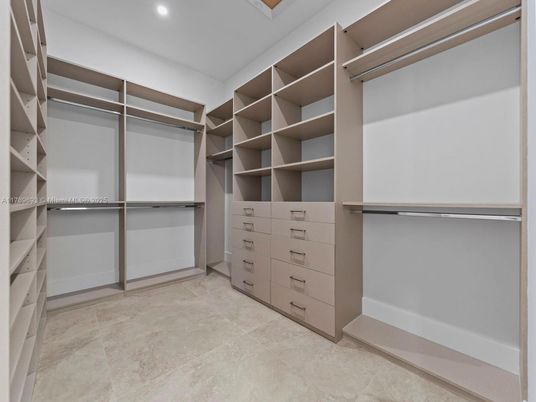 Interior, Recessed Lighting, Walk-in Closets