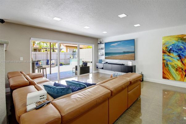 Interior, Living room, Recessed Lighting