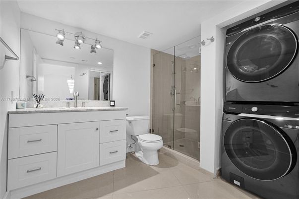 Bathroom, Glass Shower, Interior, Washer