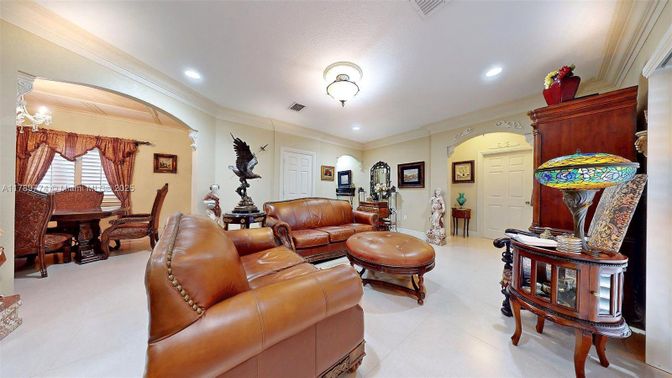 Dining room, Interior, Living room, Recessed Lighting