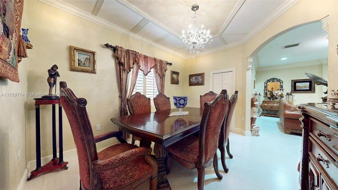 Chandelier, Dining room, Interior, Recessed Lighting