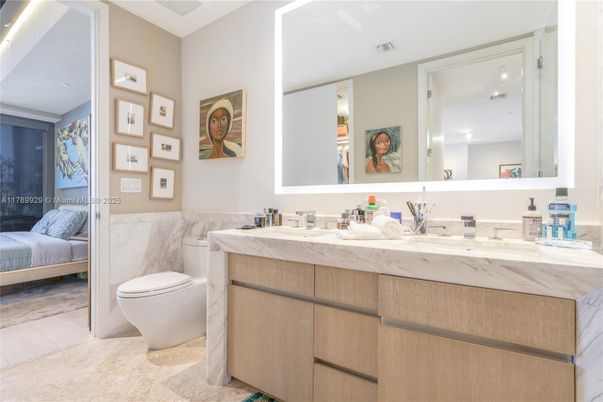 Bathroom, Bedroom, Interior, Recessed Lighting
