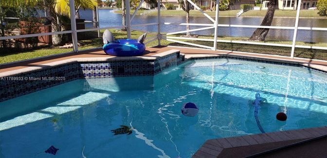Interior, Pool, Water