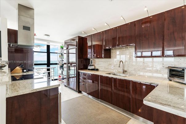 Interior, Kitchen, Stainless Steel Appliances