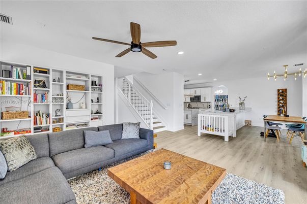 Interior, Kitchen, Living room, Recessed Lighting, Wood Texture Flooring