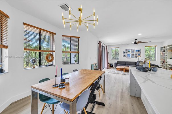 Dining room, Interior, Living room, Pendant Lights, Recessed Lighting, Wood Texture Flooring