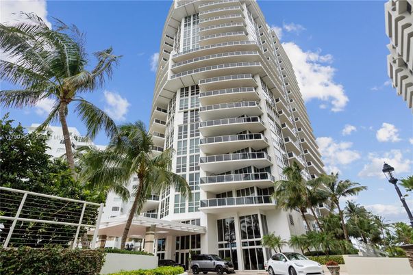 Exterior, Facade, Condo Building