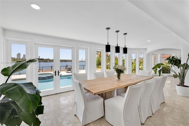 Dining room, Interior, Marble, Pendant Lights, Recessed Lighting, Water