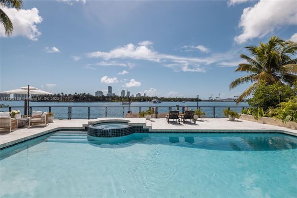 Exterior, Lake, Pool, Water