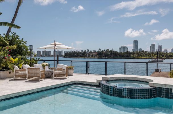 Exterior, Lake, Pool, Water