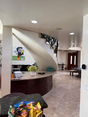 Interior, Recessed Lighting