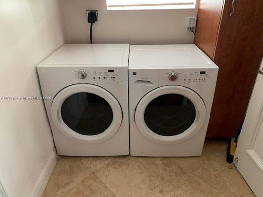 Interior, Washer